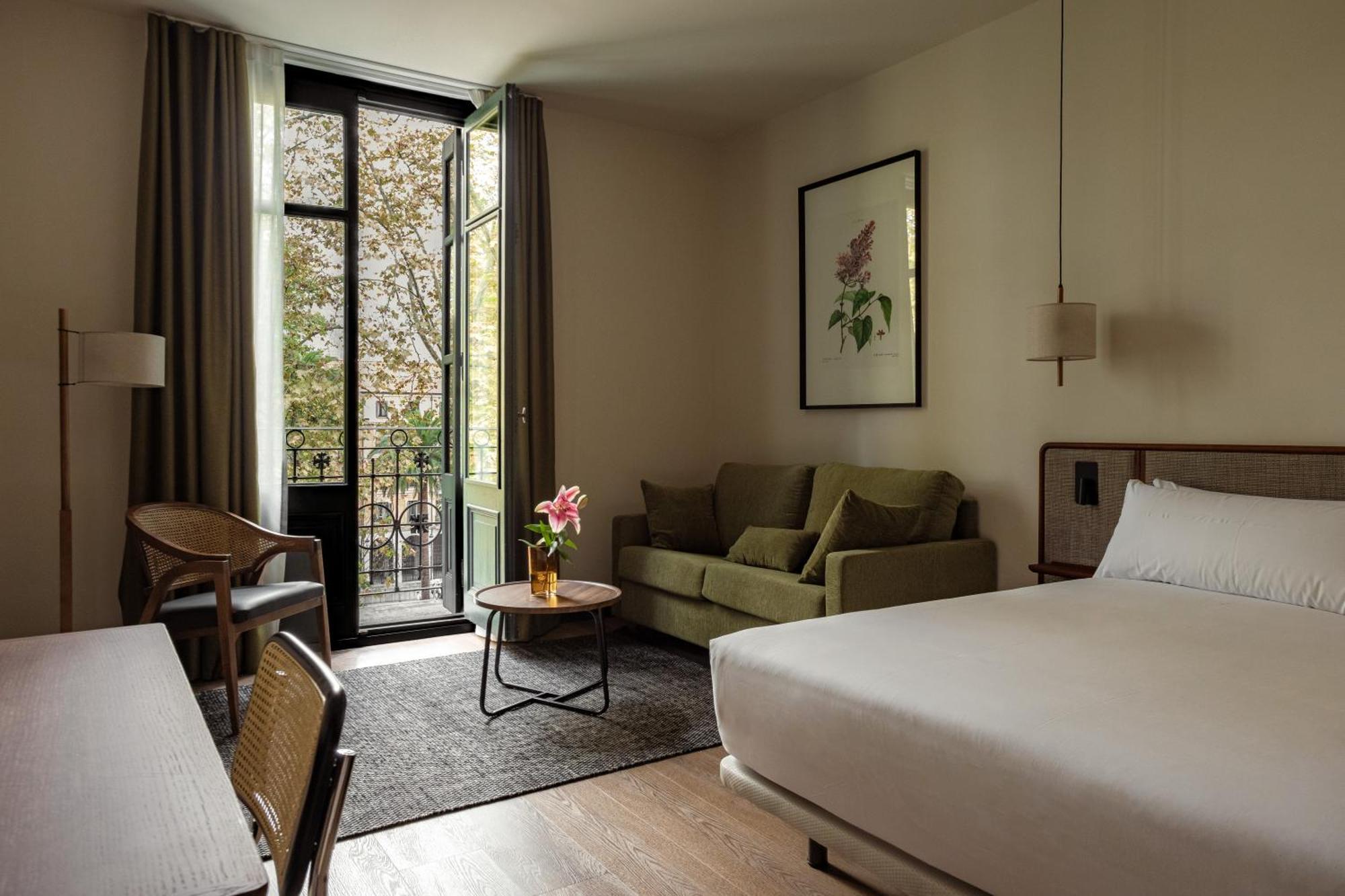 Batimont Suites & Apartments Билбао Екстериор снимка